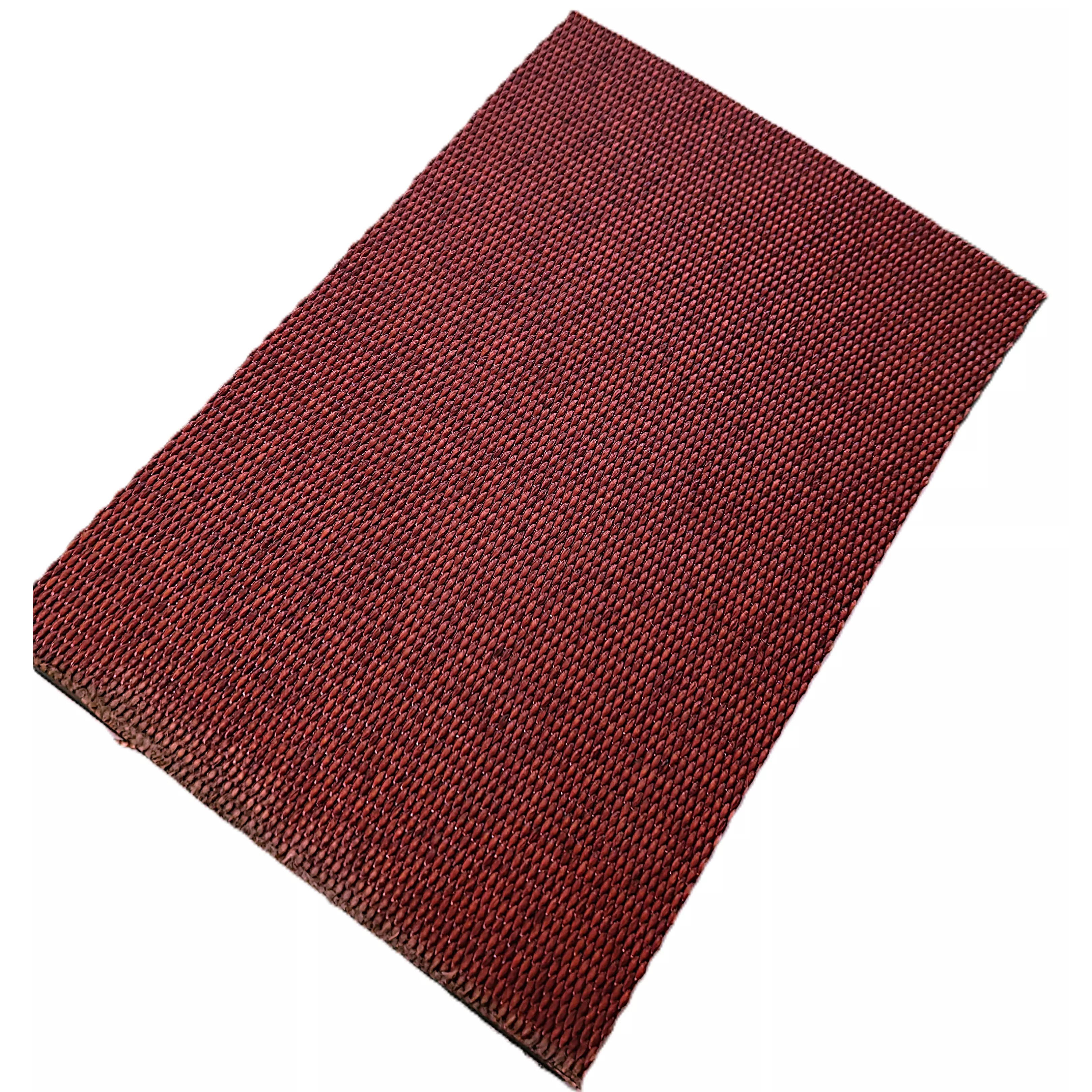 Correa superior de agarre para el transportador de inclinaci&oacute;n