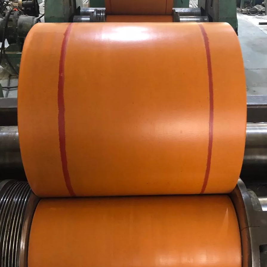 Cintur&oacute;n plano de borde cortado