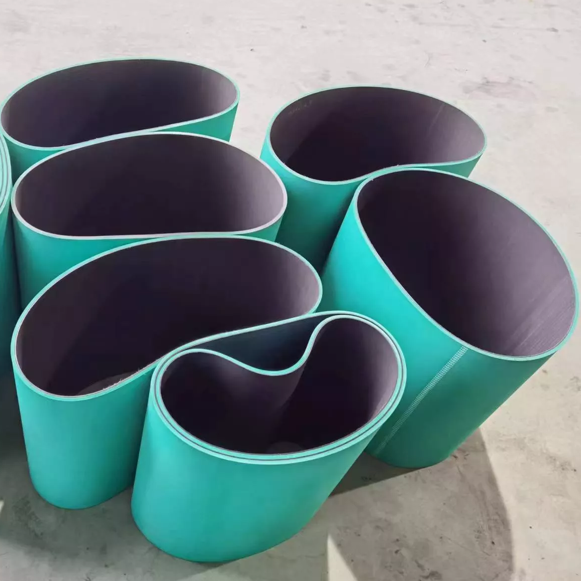 Cintur&oacute;n de alimentaci&oacute;n de cart&oacute;n